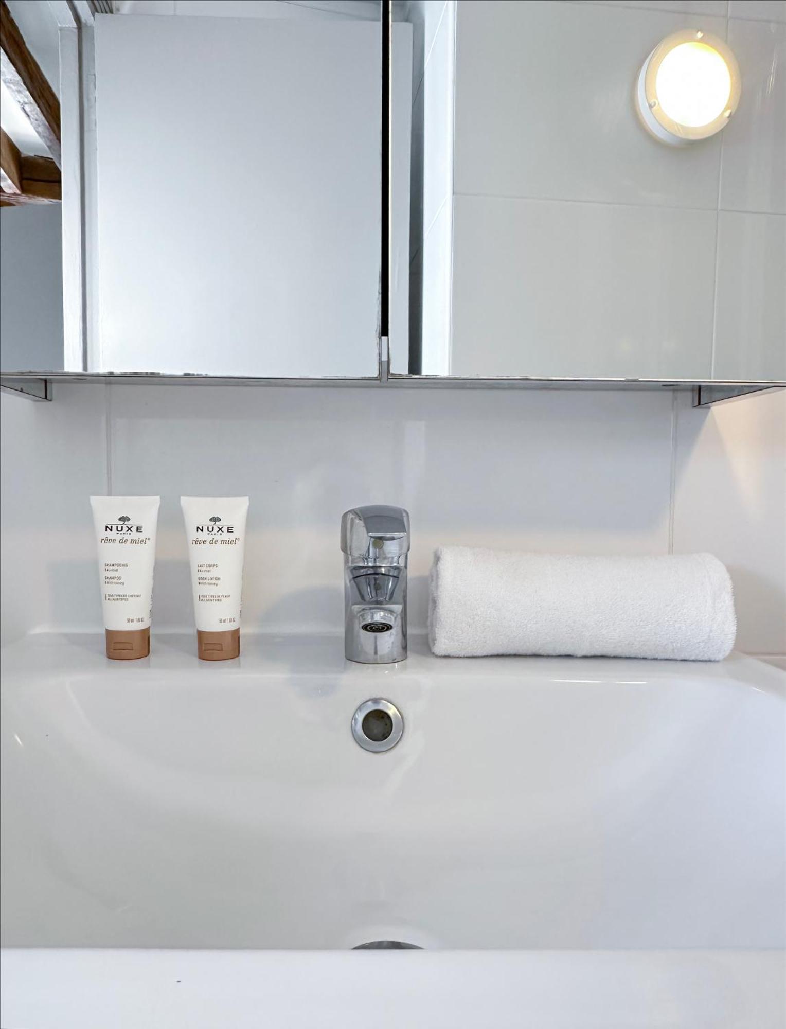 Chic Flat In Pantheon & Luxembourg Garden Apartment Париж Екстериор снимка