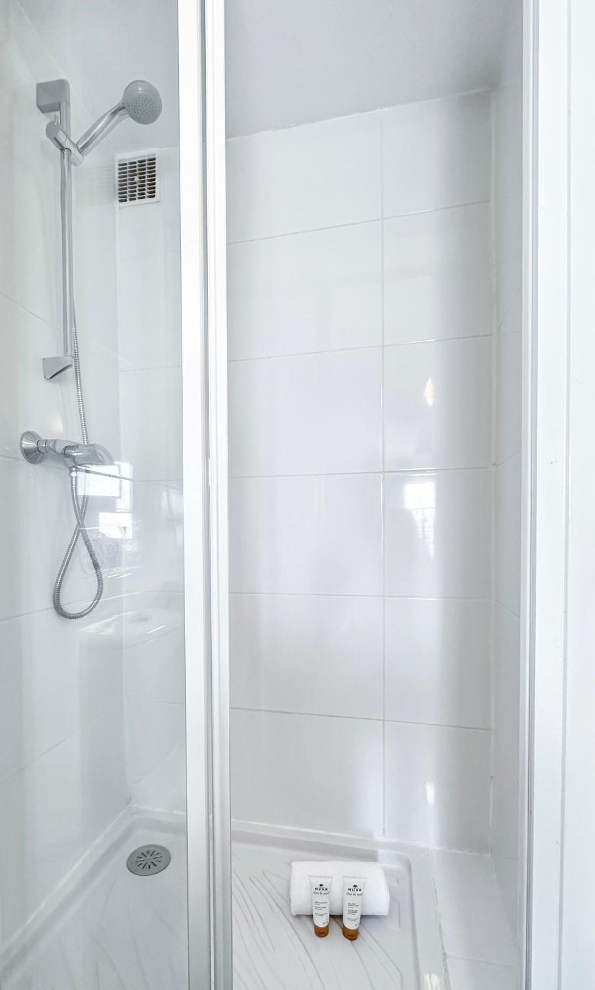 Chic Flat In Pantheon & Luxembourg Garden Apartment Париж Екстериор снимка